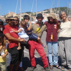 Foto di gruppo a Cala Gavetta - Ascanio Celestini - La valigia dell'attore 2011