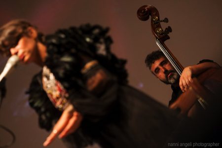 29 luglio - Fortezza I Colmi - concerto Sighanda MITOFONIE - La Valigia dell'Attore 2017 - foto di Nanni Angeli