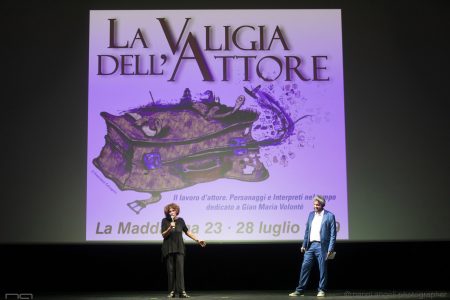 La valigia dell'attore 2019 - La Maddalena 28 luglio 2019 - Premio Gian Maria Volonté. Giovanna Gravina e Boris Sollazzo. Foto di Nanni Angeli